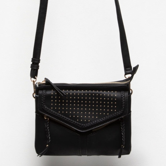 Violet Ray Handbags - VIOLET RAY Black Crossbody Bag (Host Pick)